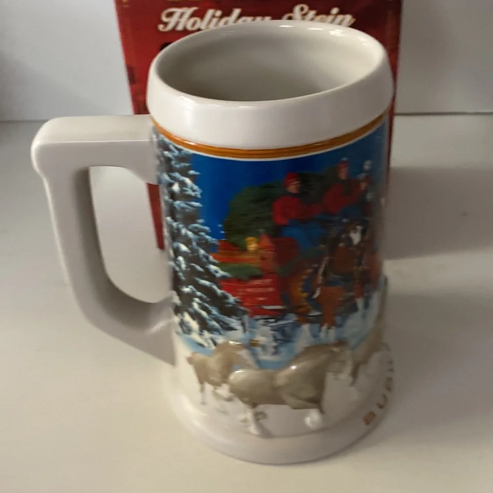 2005‎ Budweiser Holiday Stein